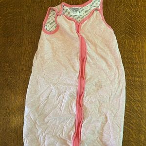 Dee Dee sleep sack size Med, 6-18 mths